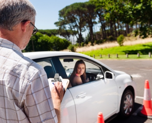 Bayandan Özel Direksiyon Dersi Fiyatları 2025