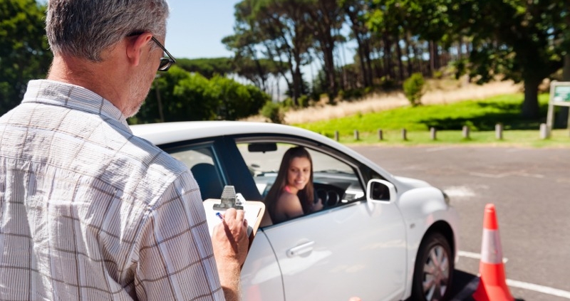 Bayandan Özel Direksiyon Dersi Fiyatları 2025